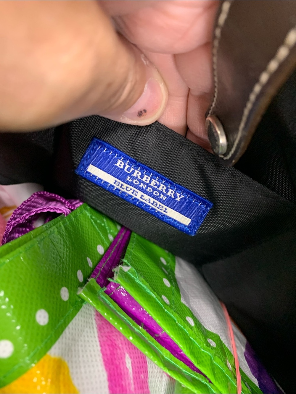 Burberry Beige Plaid Tote with Dark Brown Trim - Picture 3 of 8